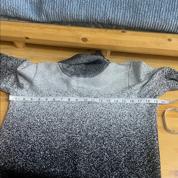 Adrienne Vittadini Sweater Bundle Women's M - Picture 9 of 16